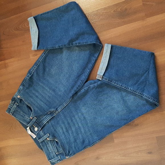 SIGNATURE by LEVI STRAUSS "Heritage BOYFRIEND" Dark Wash, Cuffed, Cropped Jeans - Picture 4 of 9